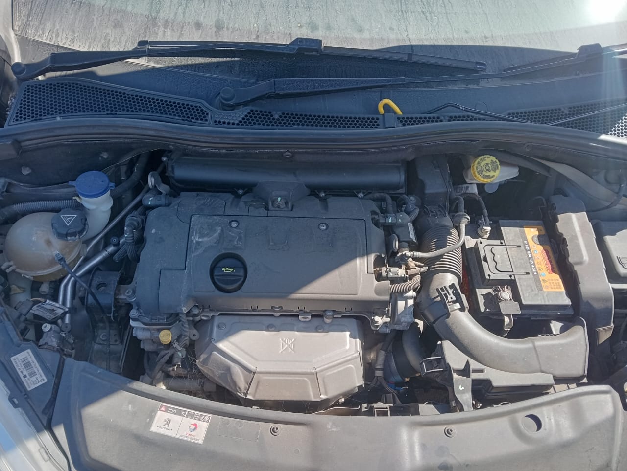 STRIPPING PEUGEOT 208 2018 – N16 ENGINE - Private Seller STRIPPING PEUGEOT 208 2018 – N16 ENGINE - Private Seller