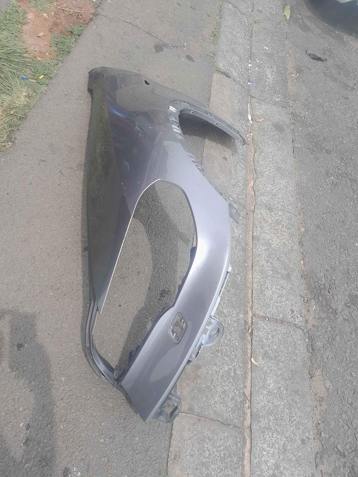 Bmw e70 Fender Left Side At Bumper & Headlights Auto Parts - Private Seller Bmw e70 Fender Left Side At Bumper & Headlights Auto Parts - Private Seller