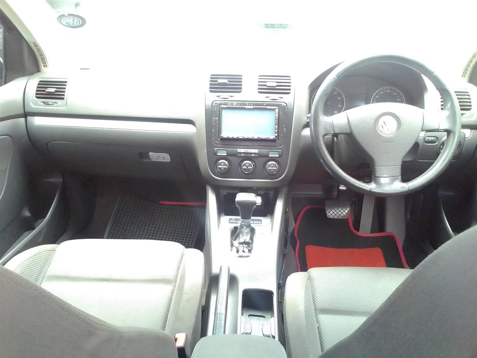 GOLF 5 STRIPPING FOR SPARES - Private Seller GOLF 5 STRIPPING FOR SPARES - Private Seller