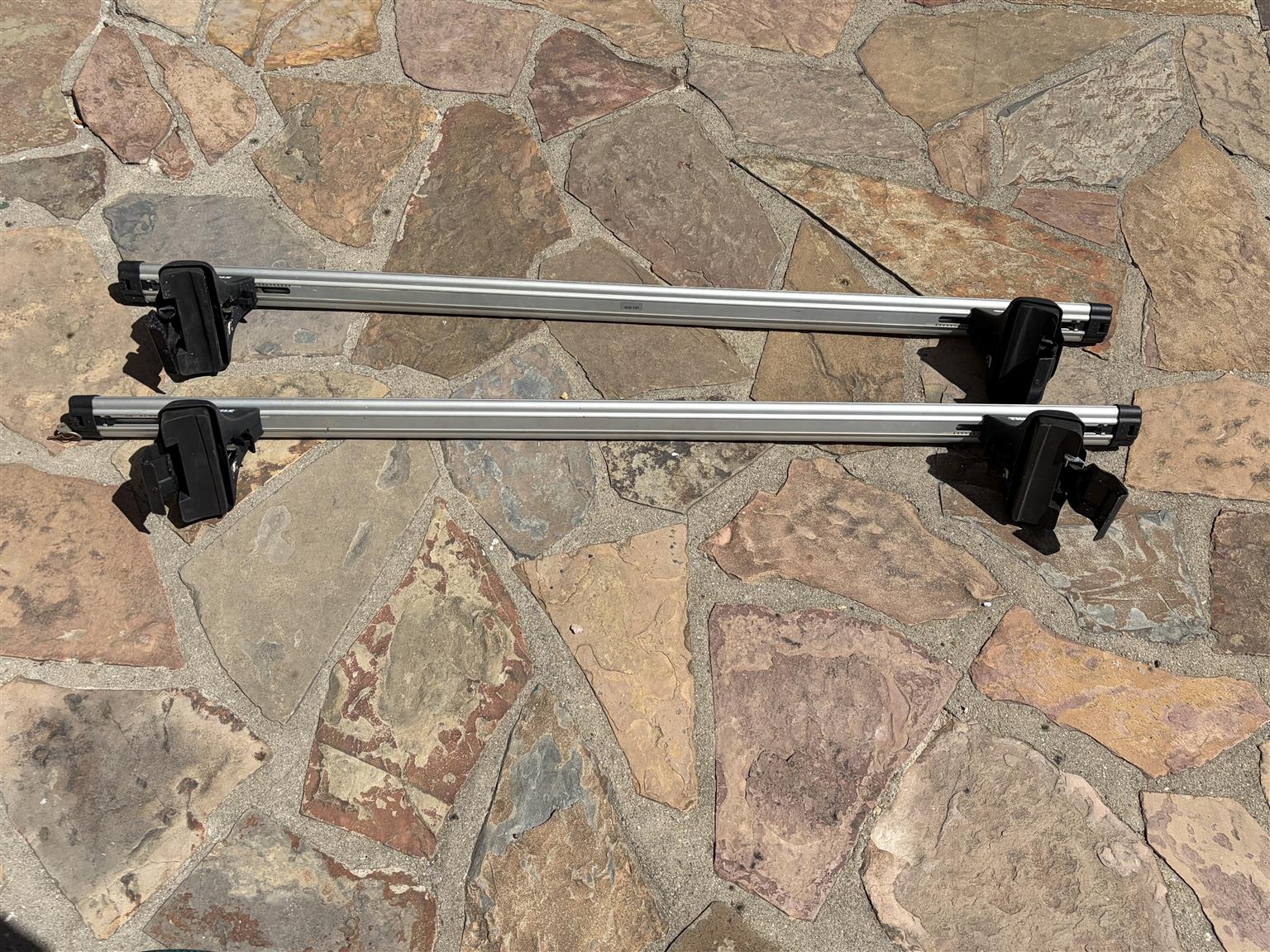 Thule roof rack for Polo 2002-2009 - Private Seller Thule roof rack for Polo 2002-2009 - Private Seller