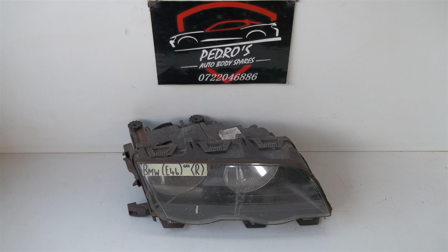 Bmw (E46) Left headlight - Private Seller Bmw (E46) Left headlight - Private Seller