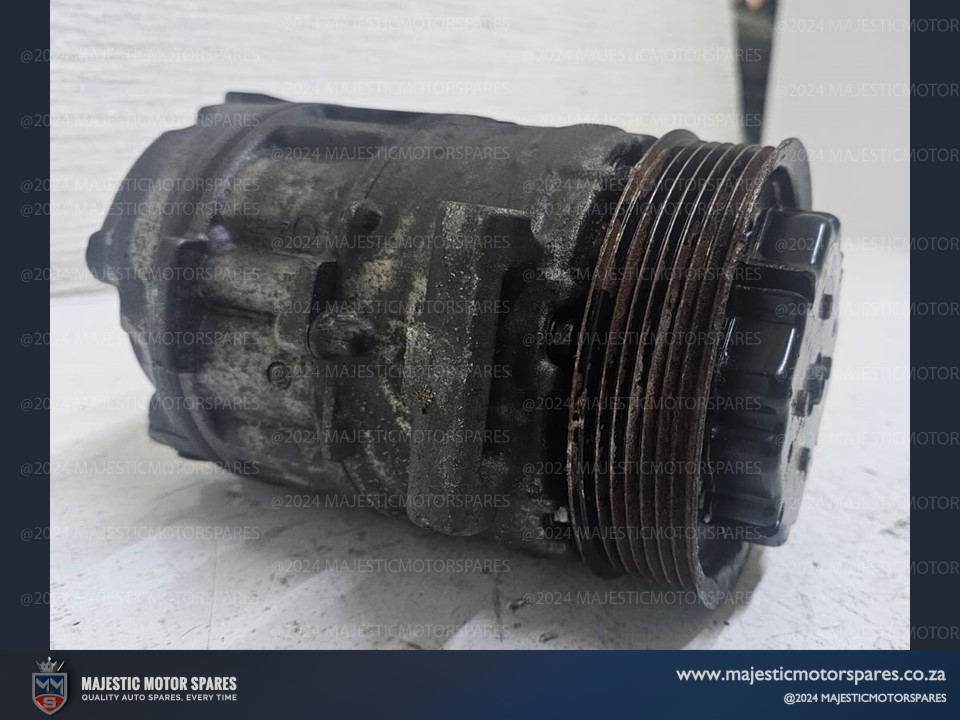 Mercedes C180 W203 M111 AC Compressor for Sale - - Private Seller