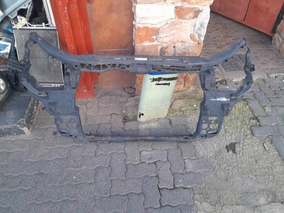 Hyundai Santafe cradle 2010-2012 - Private Seller Hyundai Santafe cradle 2010-2012 - Private Seller