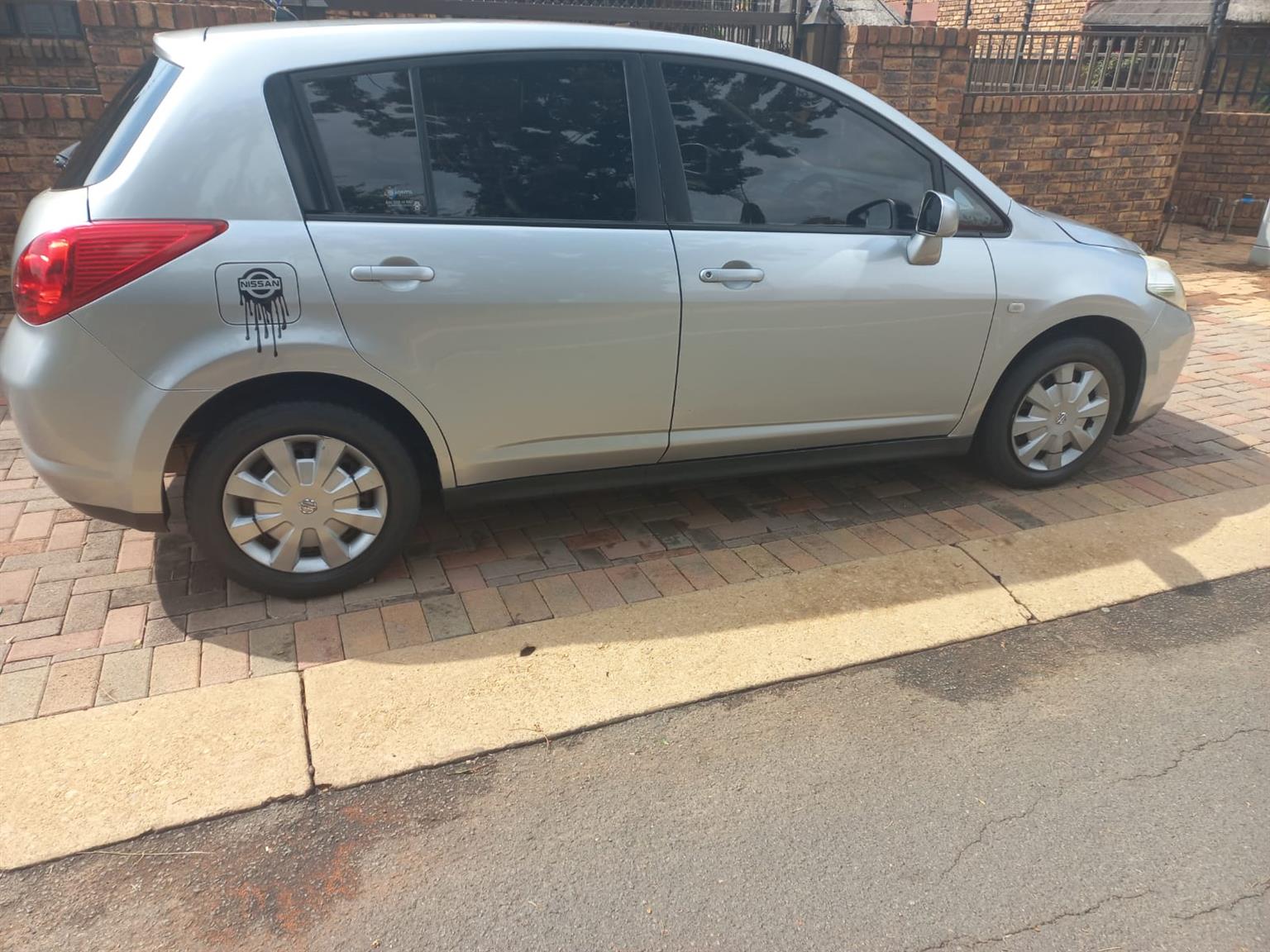 Used 2007 Nissan Tiida hatch 1.6 Visia+ - Private Seller Used 2007 Nissan Tiida hatch 1.6 Visia+ - Private Seller