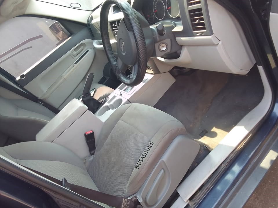 Jeep Cherokee 3.7 KK Second-Hand Dashboard Now In Stock - Private Seller Jeep Cherokee 3.7 KK Second-Hand Dashboard Now In Stock - Private Seller