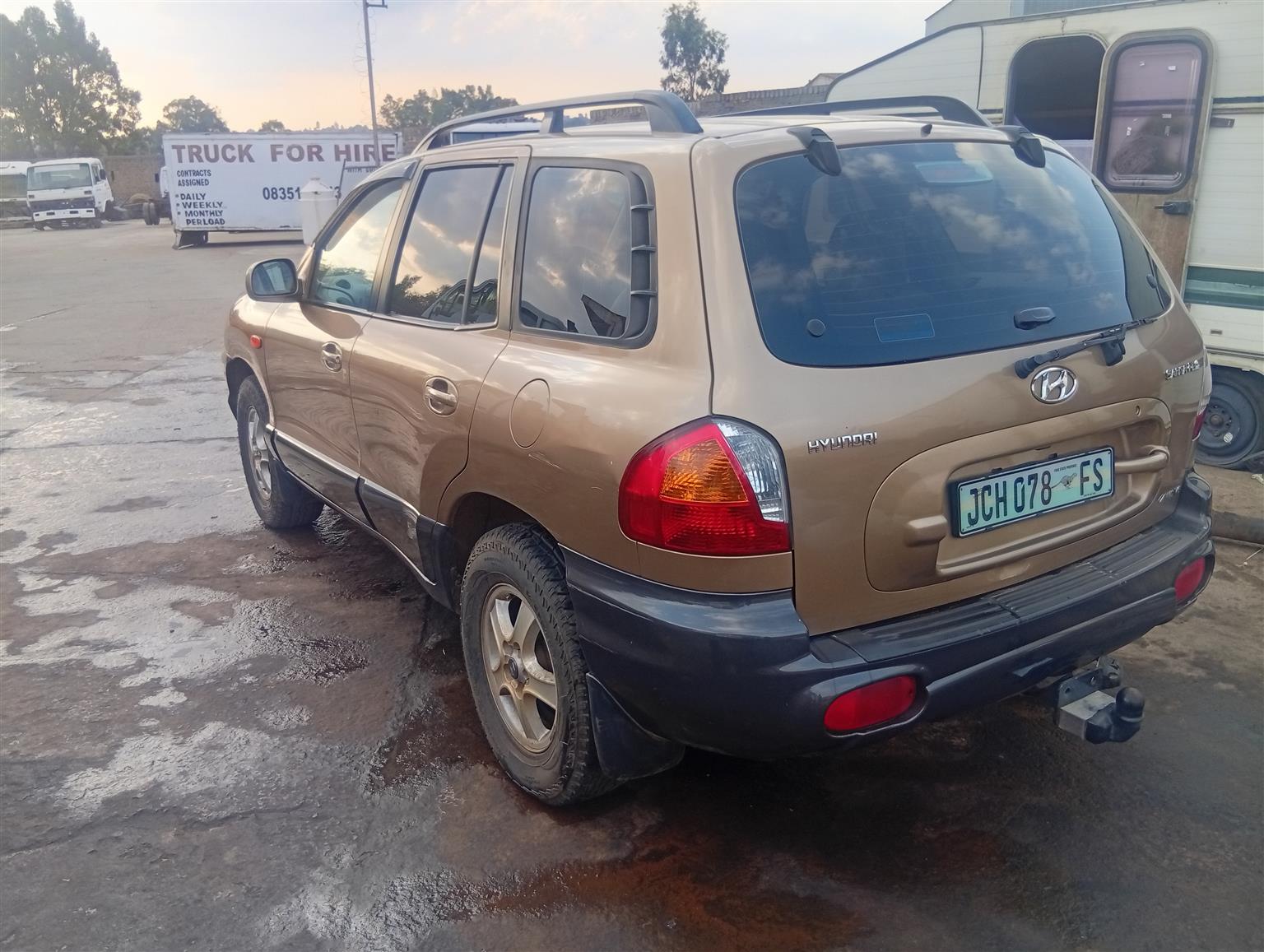 Hyundai santafe 4wd 2.5l automatic stripping for spares - Private Seller