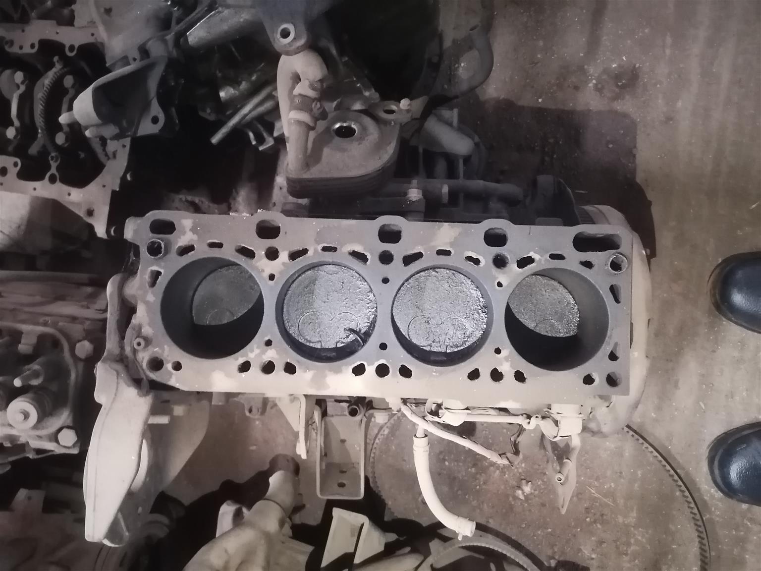 R2 mazda half engine for sale - Private Seller