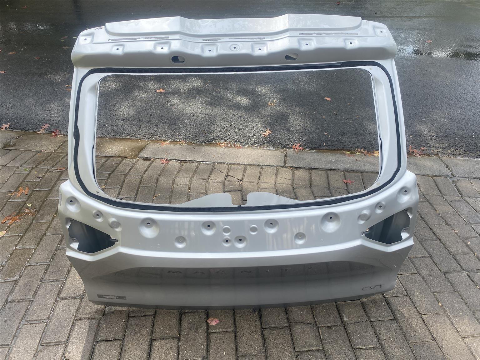 2024 NISSAN MAGNITE TAILGATE SHELL FOR SALE. IN PRISTINE CONDITION - Private Seller 2024 NISSAN MAGNITE TAILGATE SHELL FOR SALE. IN PRISTINE CONDITION - Private Seller