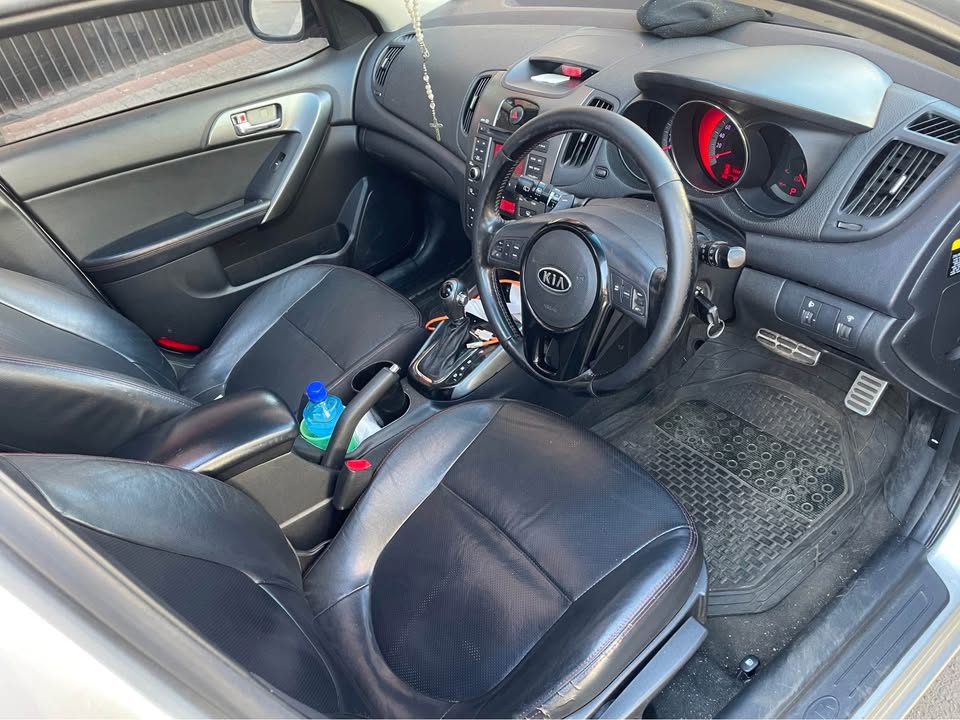 2013 Kia Cerato 1.6 Automatic 89000km