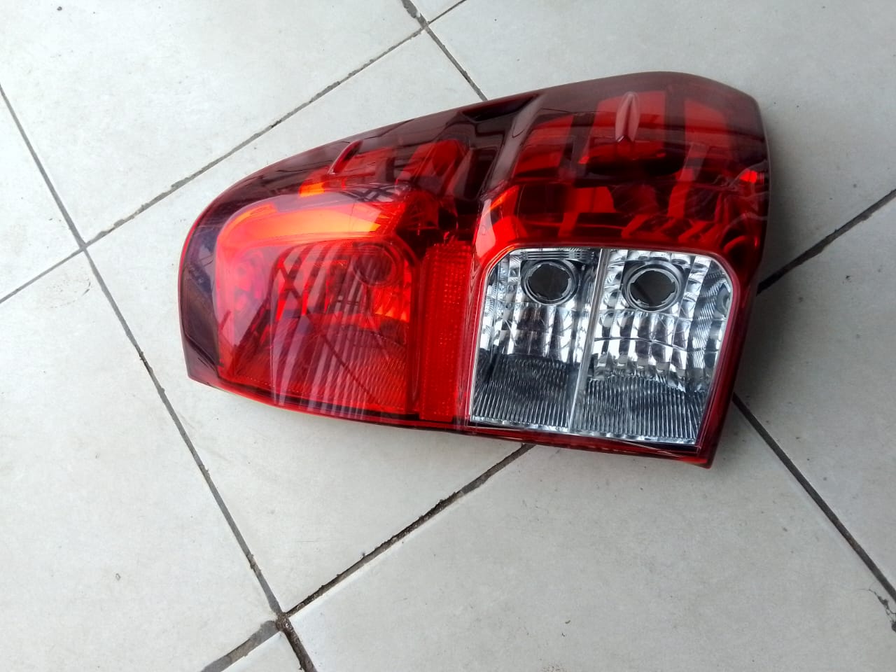 (2016-2020) TOYOTA HILUX GD6 RHS REAR TAILIGHT - Private Seller (2016-2020) TOYOTA HILUX GD6 RHS REAR TAILIGHT - Private Seller