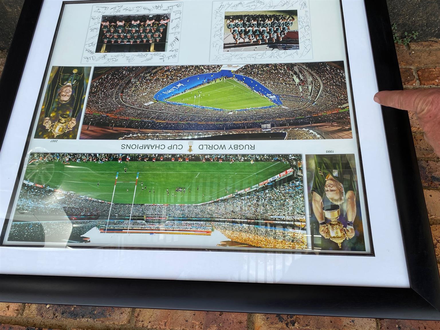 Very nice Rugby World Cup Champions 1995 & 2007 MSC Sports Memorabilia