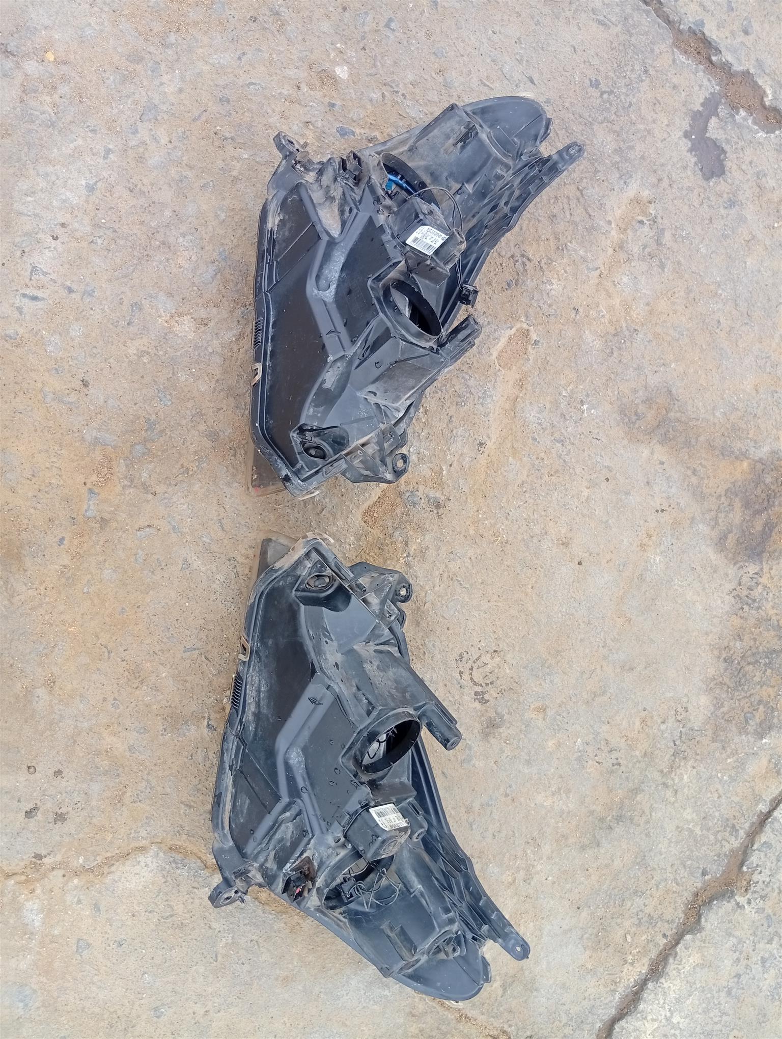 Opel astra h left and right headlight - Private Seller Opel astra h left and right headlight - Private Seller