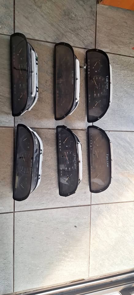 Fiat uno clusters available - Private Seller Fiat uno clusters available - Private Seller