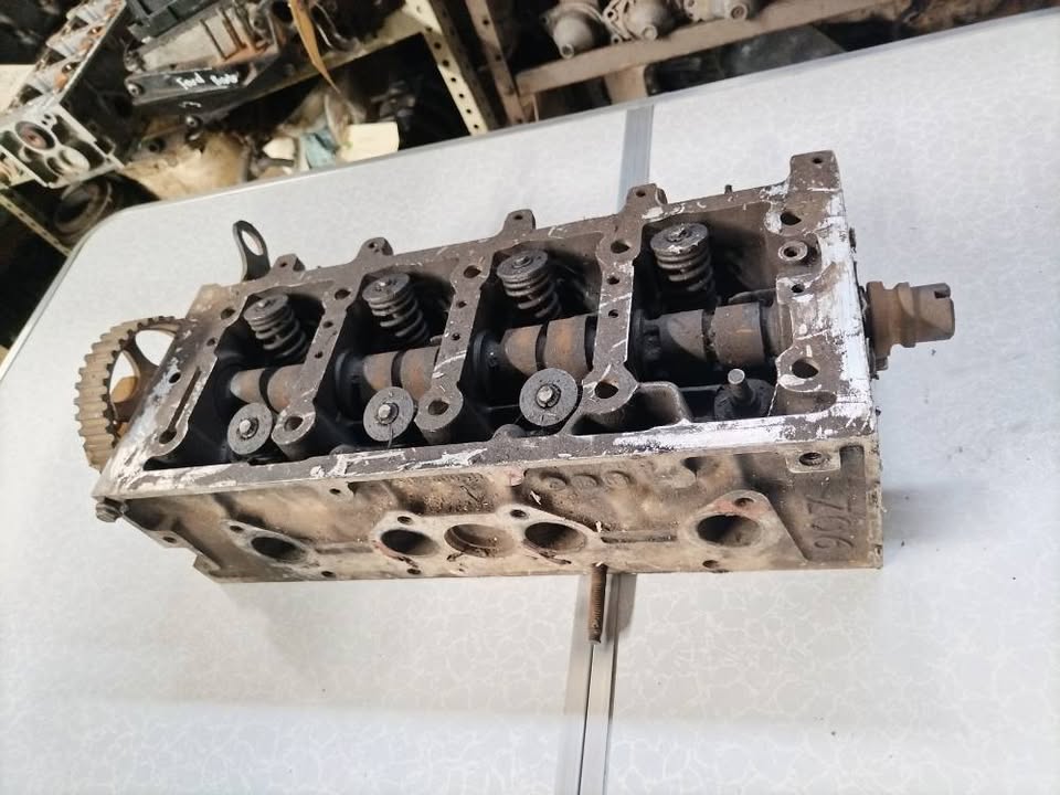 Citroen c2 head cylinder - Private Seller
