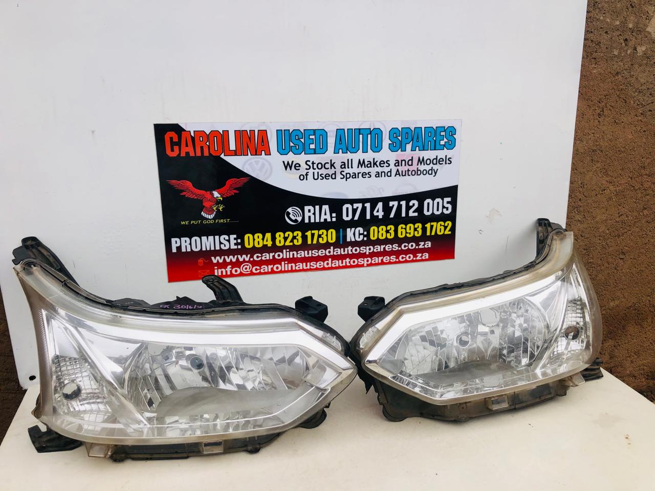 Toyota Avanza MK3 left and right headlights - Private Seller Toyota Avanza MK3 left and right headlights - Private Seller