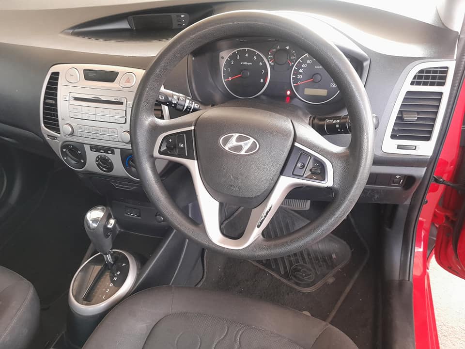 2011 HYUNDAI i20 1.4 AUTOMATIC