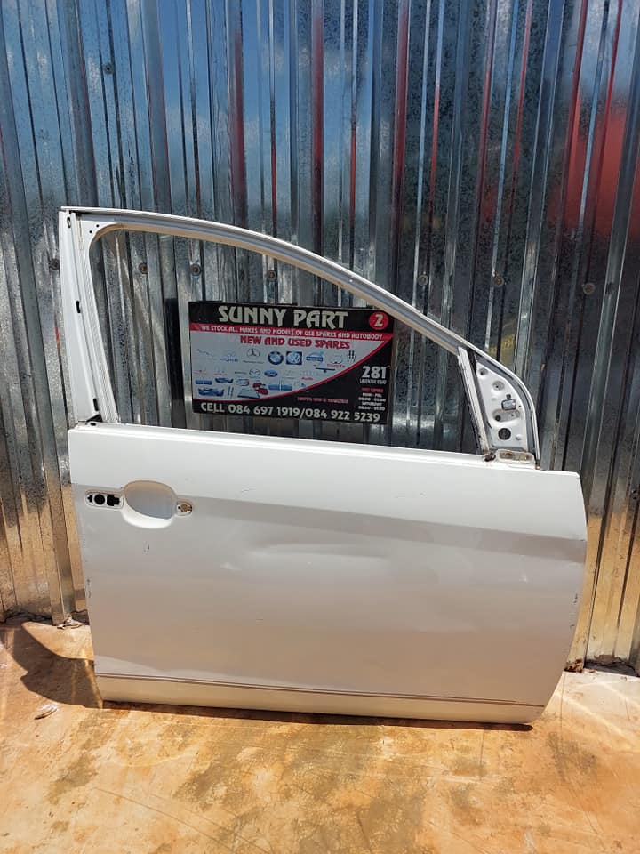 Ford Figo Door - Private Seller Ford Figo Door - Private Seller