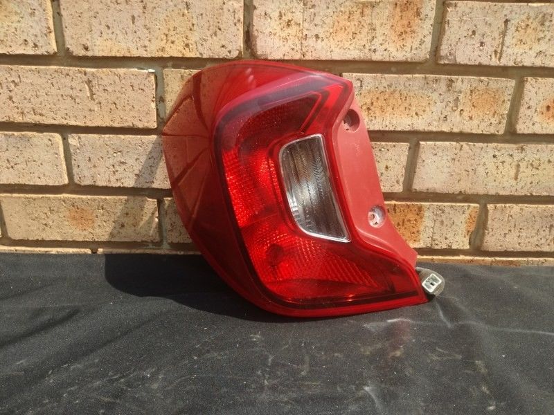 Kia Picanto latest shape Taillight - Private Seller Kia Picanto latest shape Taillight - Private Seller