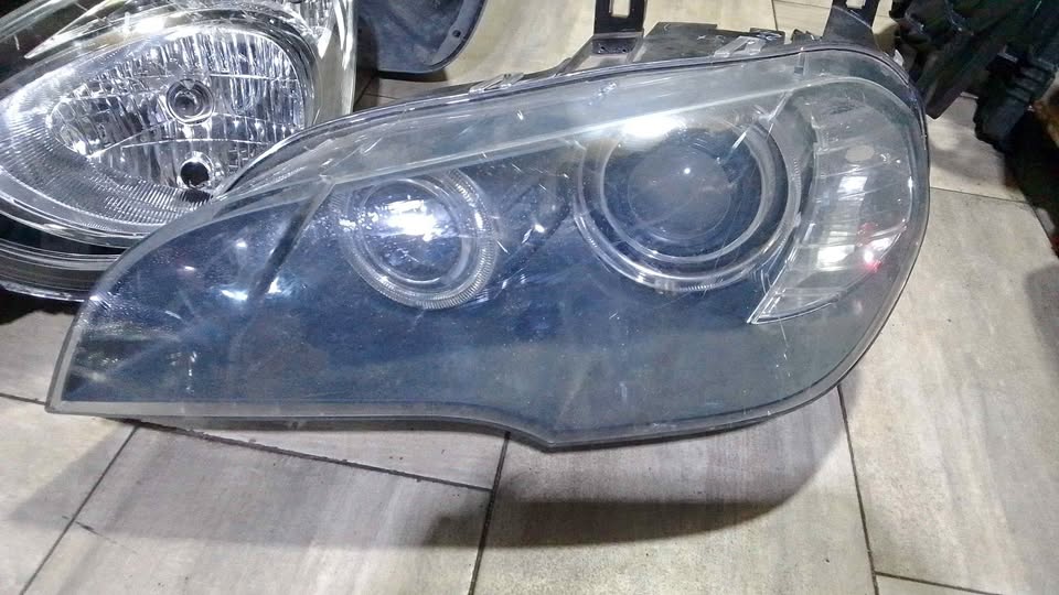 BMW x5 E70 headlights - Private Seller BMW x5 E70 headlights - Private Seller