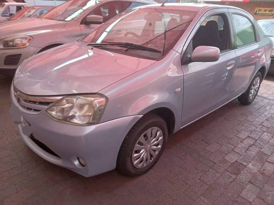 TOYOTA ETIOS GOOD CONDITION