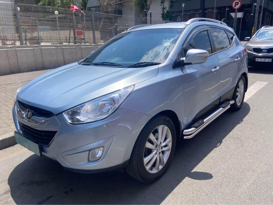2012 Hyundai ix-35 2.0 Automatic 75000km