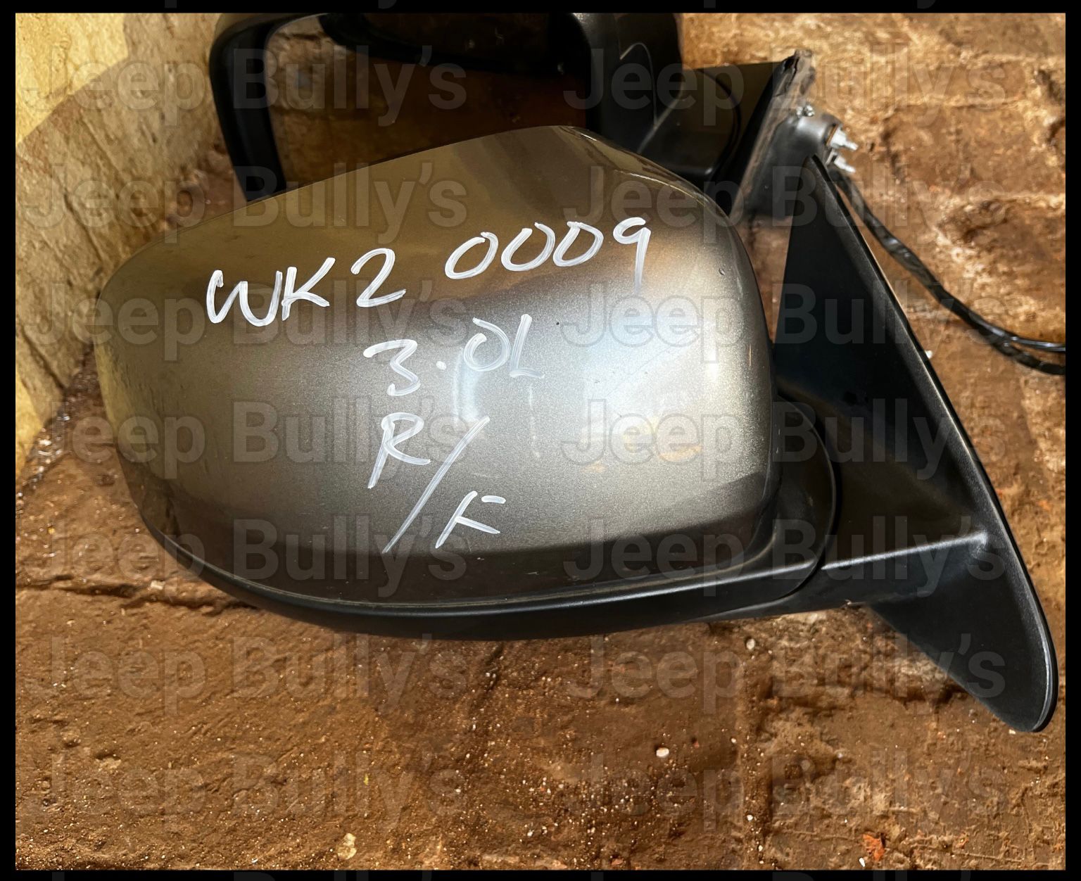 Jeep Grand Cherokee Wk2 Side Mirrors - Private Seller Jeep Grand Cherokee Wk2 Side Mirrors - Private Seller