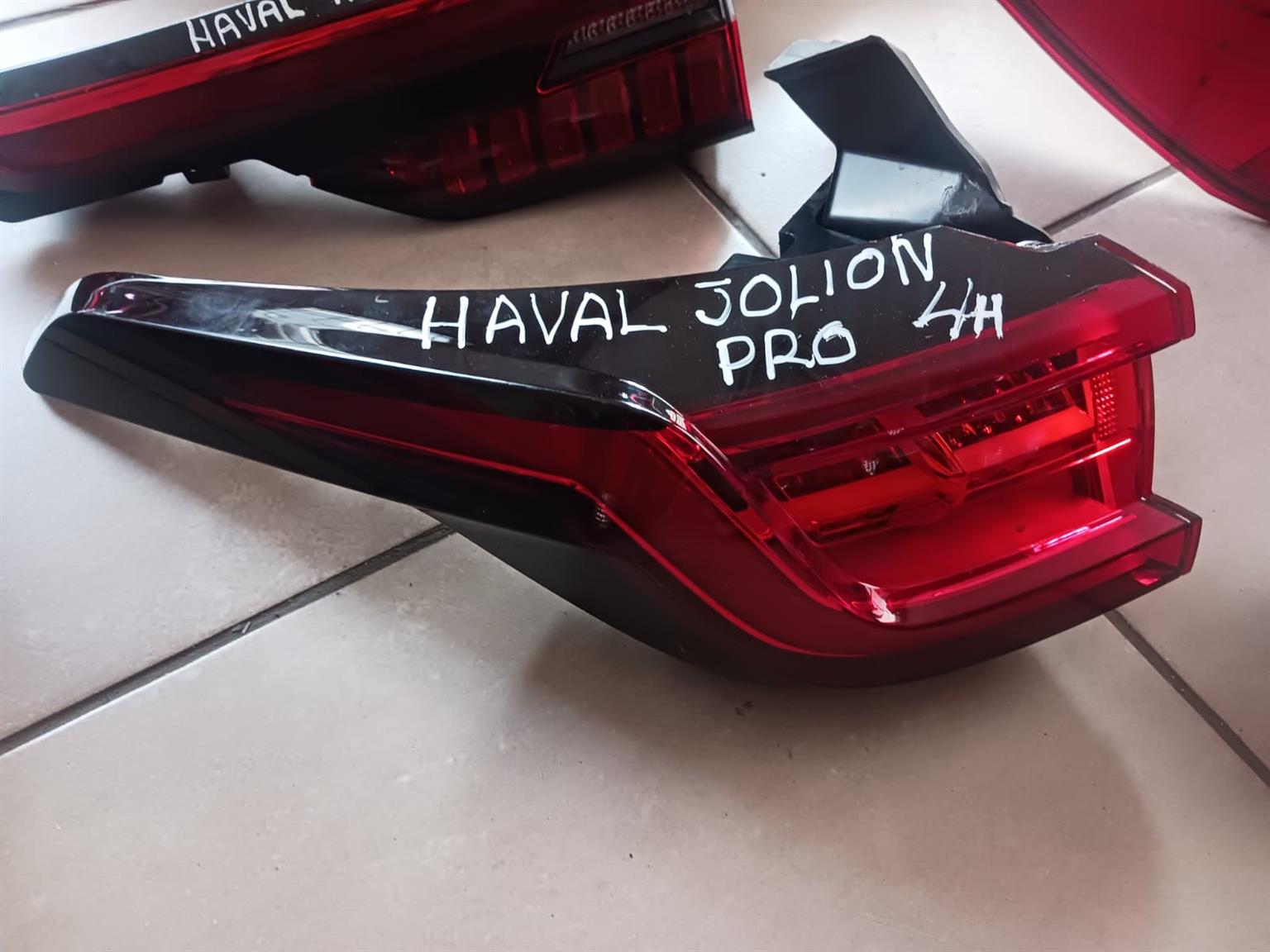 HAVAL JOLION PRO TAIL LIGHT LEFT SIDE - Private Seller