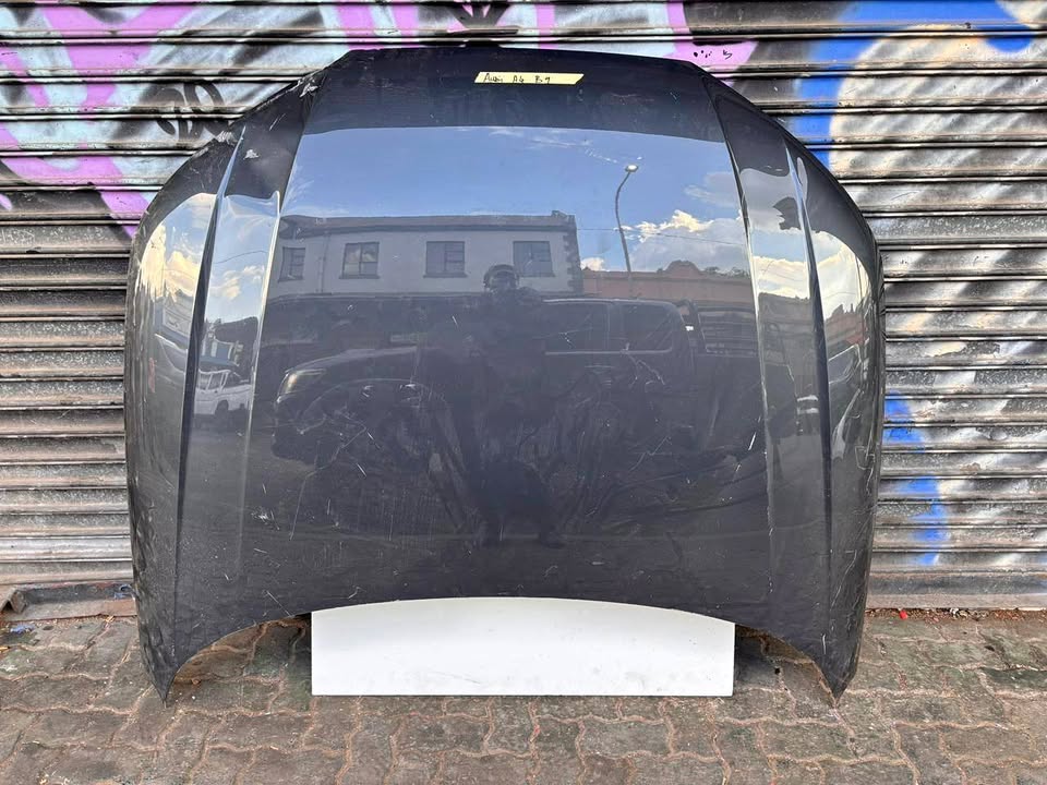Audi A4 B9 Bonnet - Private Seller Audi A4 B9 Bonnet - Private Seller
