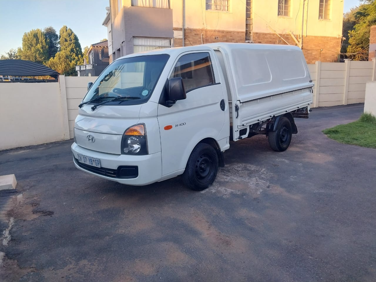 2012 Hyundai Hyundai 2.6D "Good Conditions"
