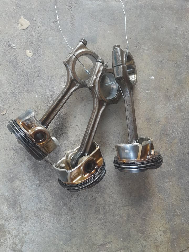 RENAULT KWID PISTONS AVAILABLE - Private Seller RENAULT KWID PISTONS AVAILABLE - Private Seller