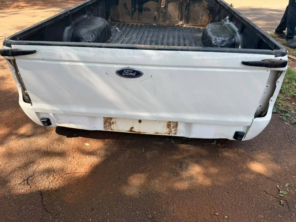Ford Ranger Single Cab Loading Bin - Private Seller Ford Ranger Single Cab Loading Bin - Private Seller