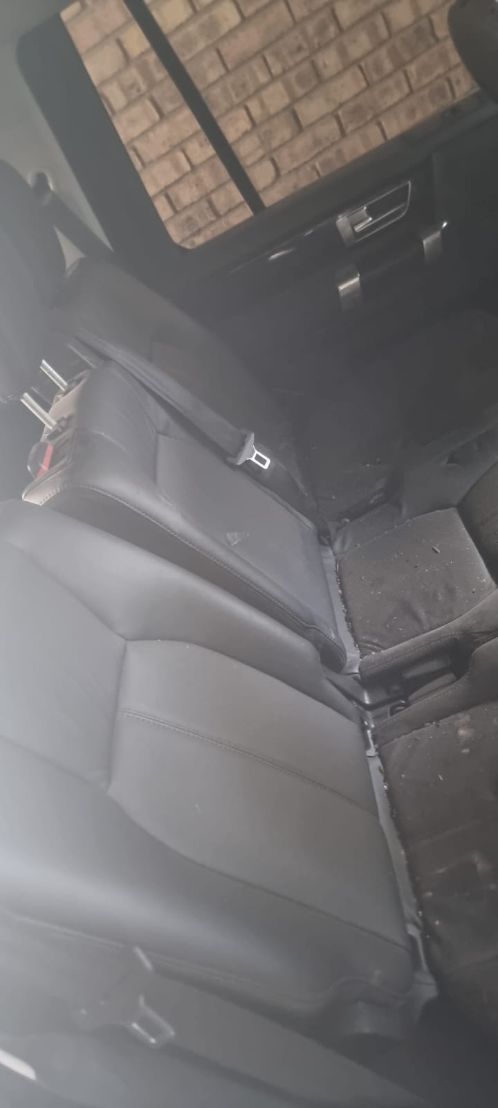 2013 Discovery 4 3.0l SDV6 HSE Seat Set for sale - Private Seller