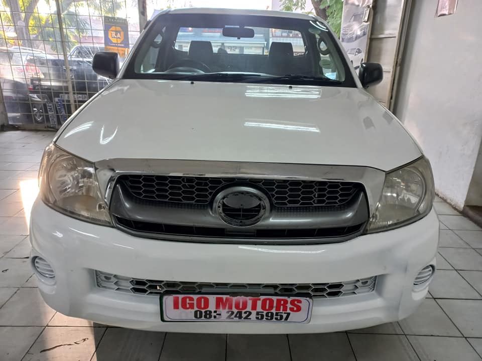 Used Toyota Hilux 2.5D-4D - Private Seller