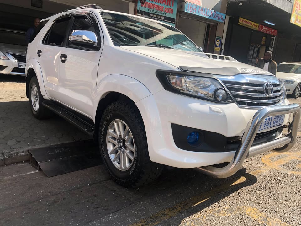 2015 Toyota fortuner 3.0 d4d automatic