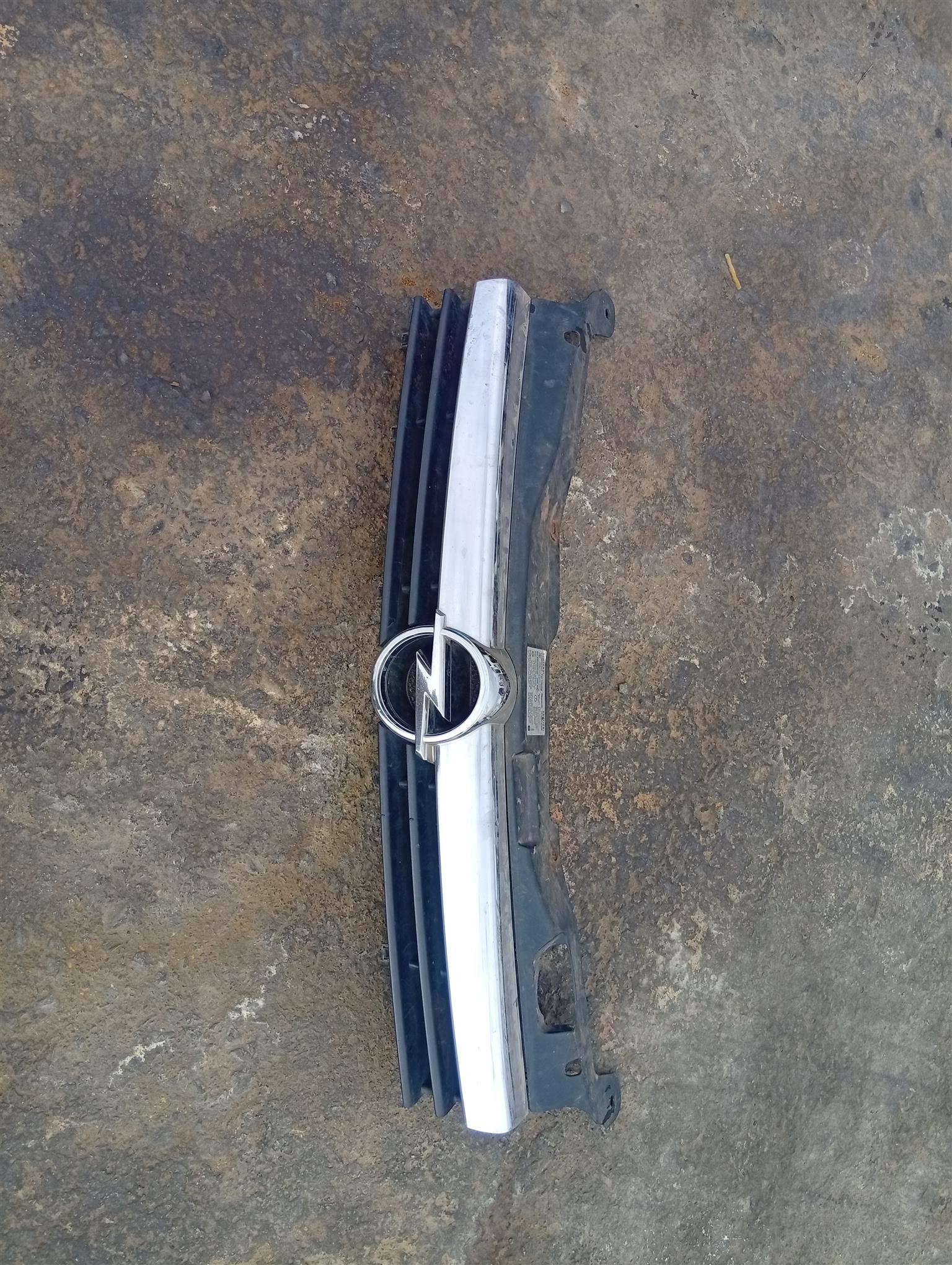 Opel astra h main grill - Private Seller Opel astra h main grill - Private Seller