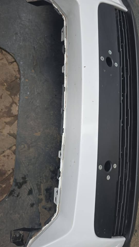 Mahindra S4 / S6 bumpers available Call or whatsapp Wesley - Private Seller