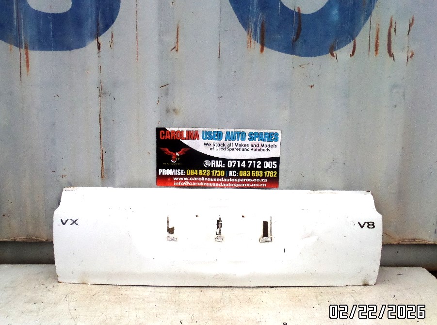 Toyota Land Cruiser LC200 lower tailgate - Private Seller Toyota Land Cruiser LC200 lower tailgate - Private Seller
