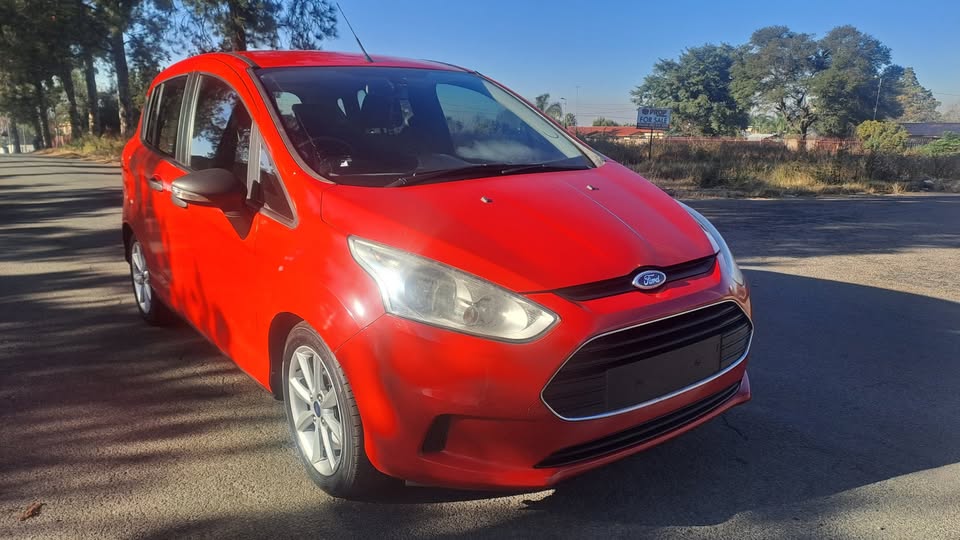 2016 Ford BMAX