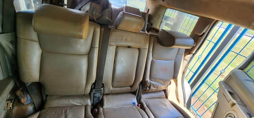 Jeep Commander 3.0 Complete Set Seats Available - Private Seller