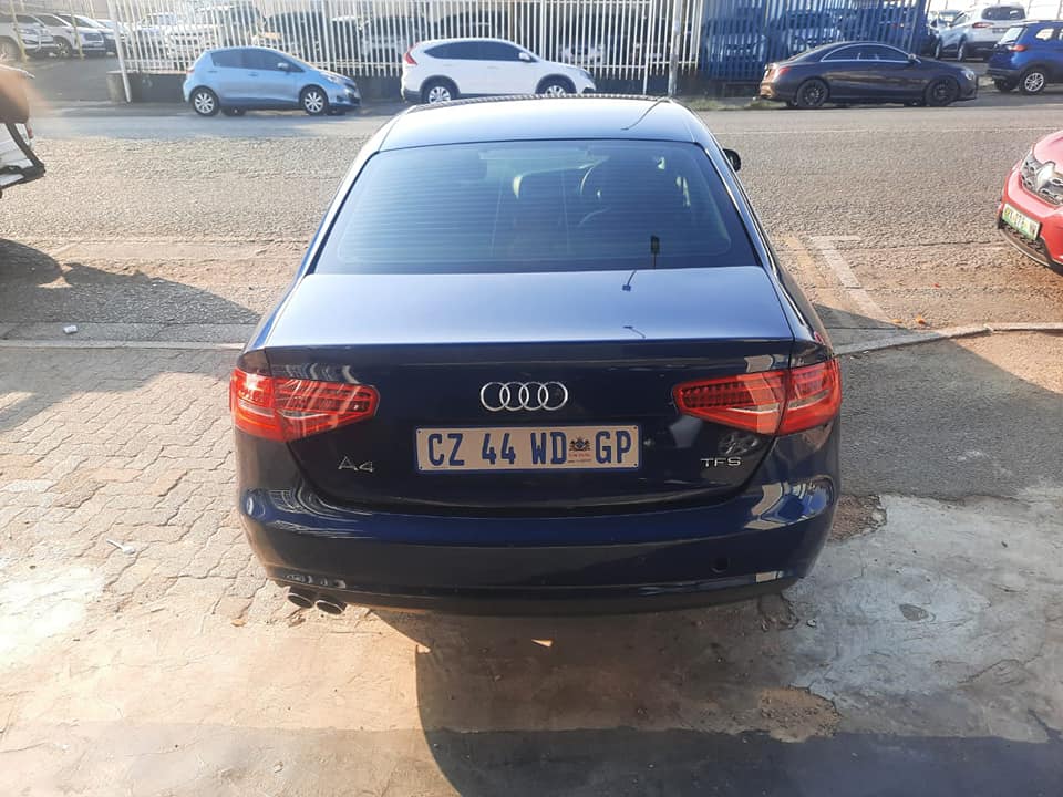2014 Audi A4 1.8 TFSI Automatic and leather seat Sunroof Spare key