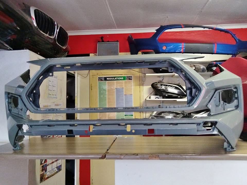 2020 TOYOTA RAV 4 FRONT BUMPER AVAILABLE FOR SALE - Private Seller 2020 TOYOTA RAV 4 FRONT BUMPER AVAILABLE FOR SALE - Private Seller