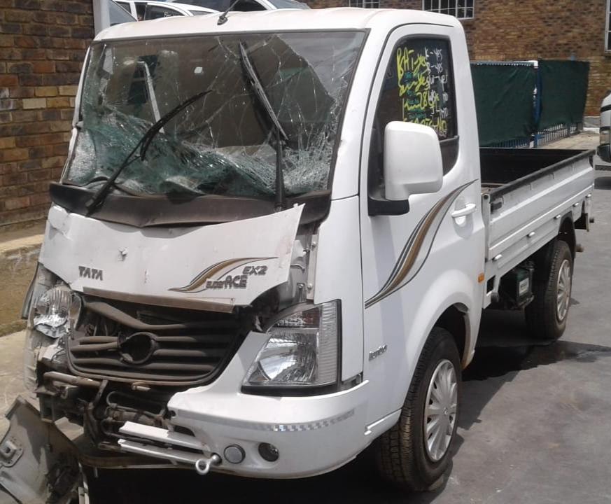 Tata Super Ace 1.4lt turbo diesel 2017 Stripping for spares - Private Seller