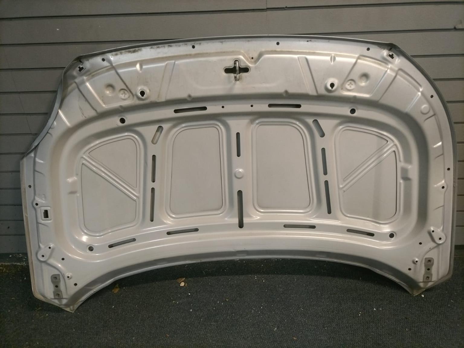 2019-2022 HYUNDAI VENUE BONNET - Private Seller