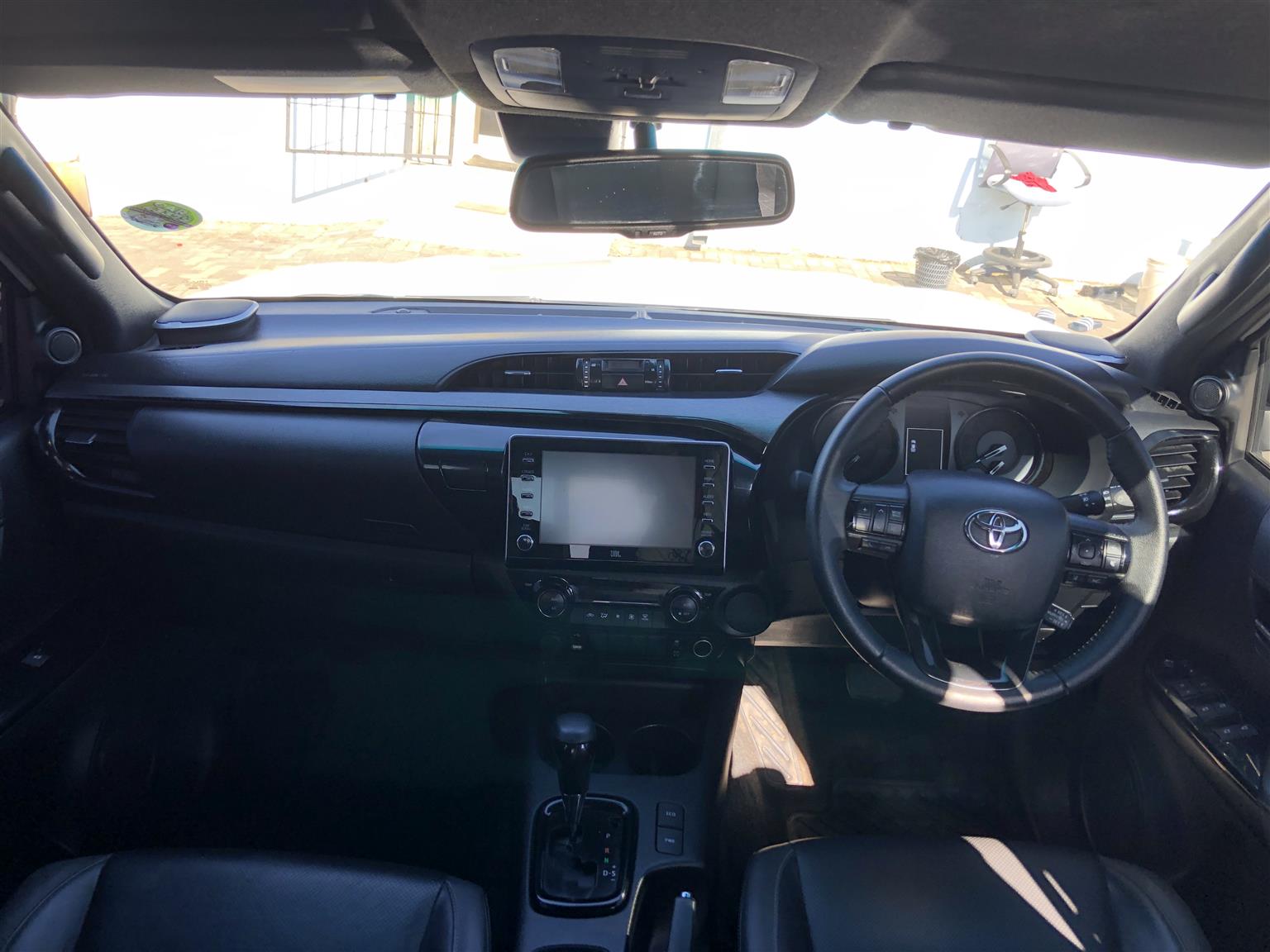 2023 Toyota Hilux 2.8GD-6 double Cab (4x2) Legend GR Sport Auto For Sale