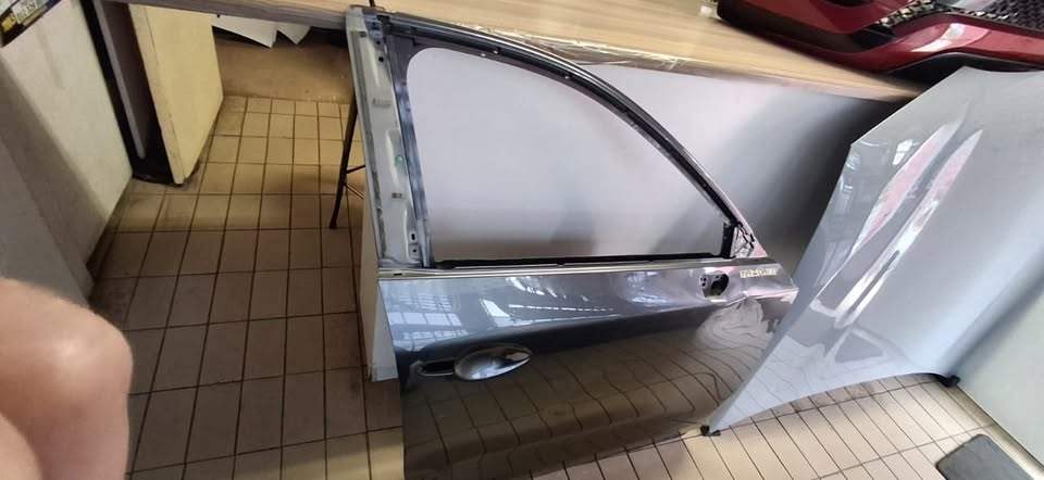 2018 MAZDA CX5 FRONT RIGHT DOOR FOR SALE - Private Seller 2018 MAZDA CX5 FRONT RIGHT DOOR FOR SALE - Private Seller