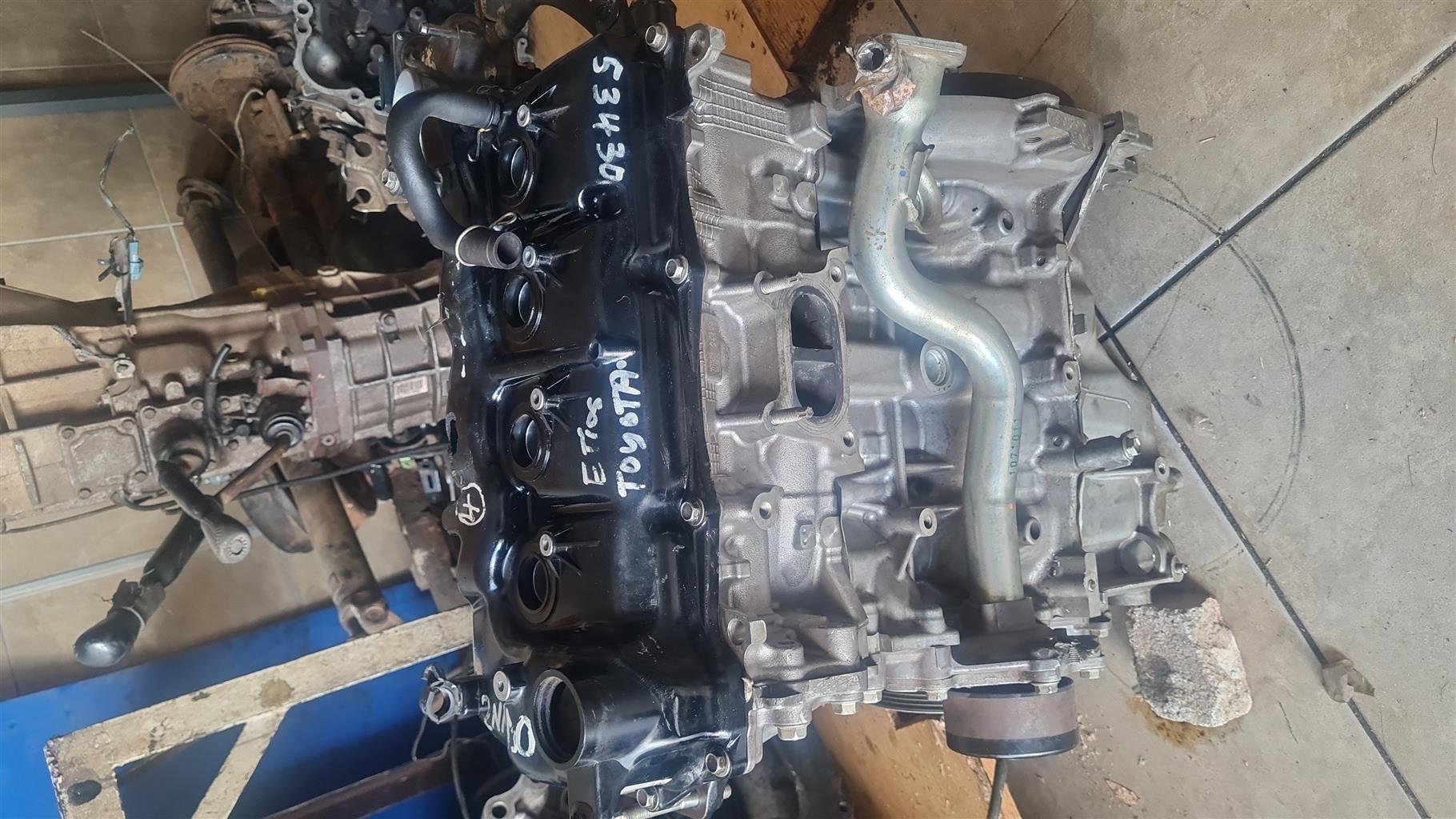 Toyota Etios 2NR 1.5 Engine Head Block Sump - Private Seller