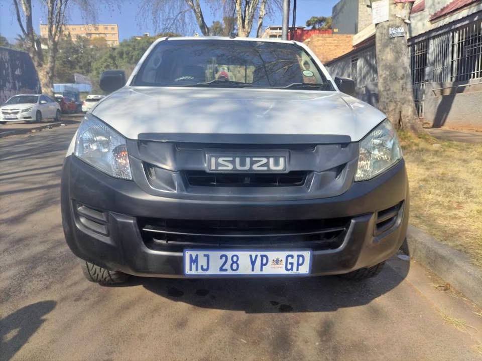 2015 Isuzu kb250 single cab 2.5