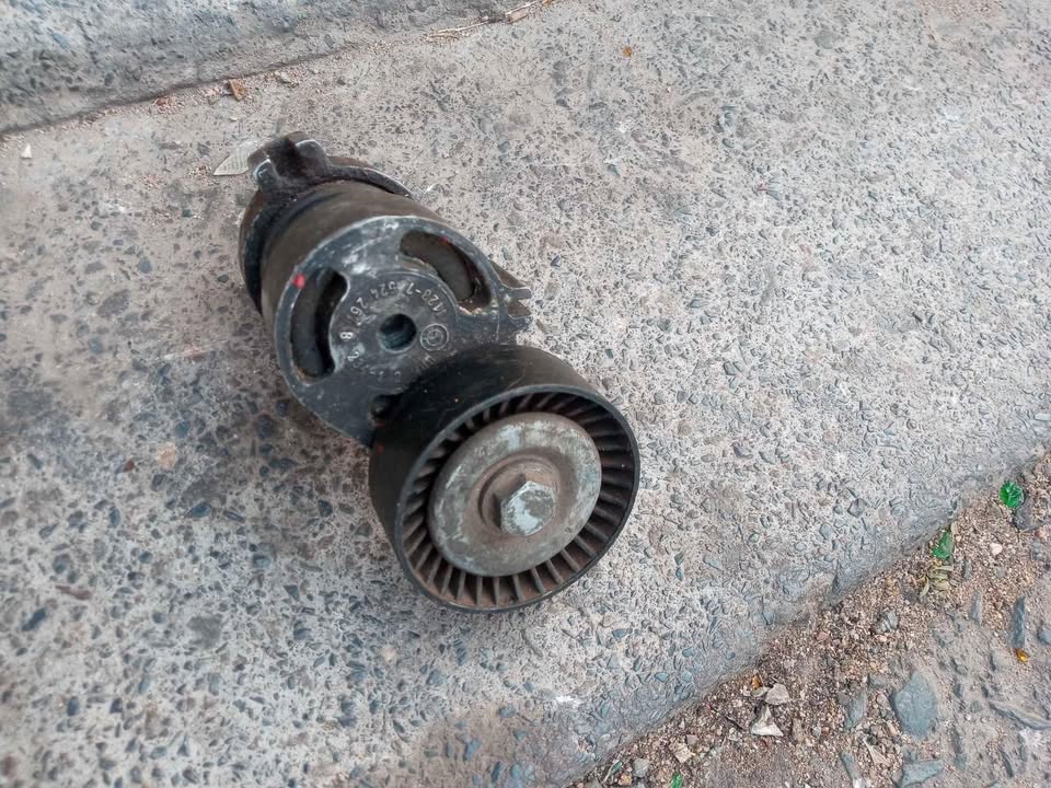 Genuine BMW E90,E46,E60 Belt Tensioner - Private Seller