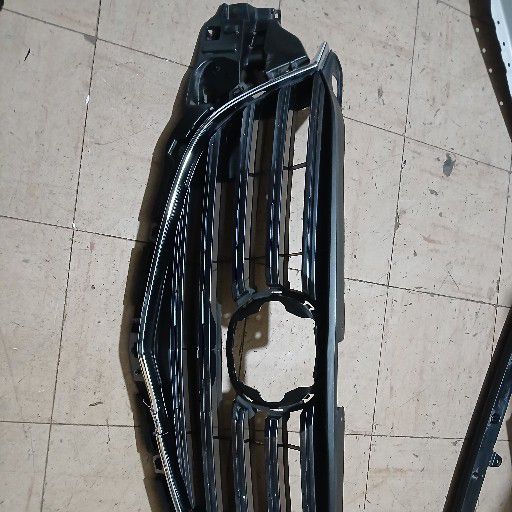 Mazda cx5 grill - Private Seller