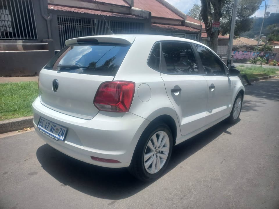 2022 VW Polo Vivo Hatchback 1.4 Petrol, Manual, White color, Mileage